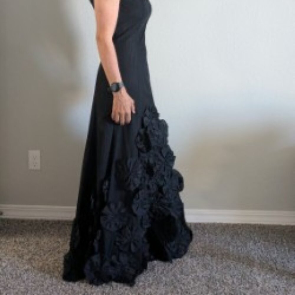 Vintage Chetta B floor length evening gown black.
